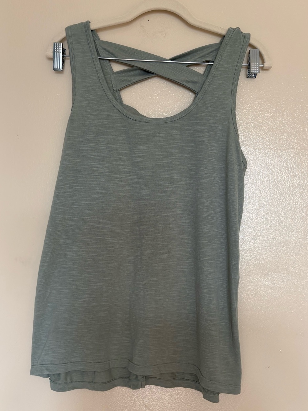 GAIAM Yoga Sage Green Crisscross Back Athletic Tank